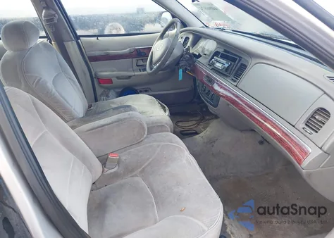 2001 Mercury Grand Marquis Gs z USA, uszkodzony, nr VIN 2MEFM74W81X690667